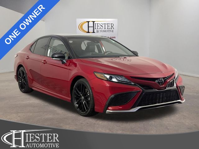 Supersonic Red/Midnight Black Metallic 2023 Toyota Camry Sedan Front-Wheel Drive 8-Speed Automatic
