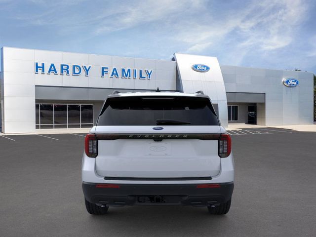 2026 Ford Explorer Active:L168105