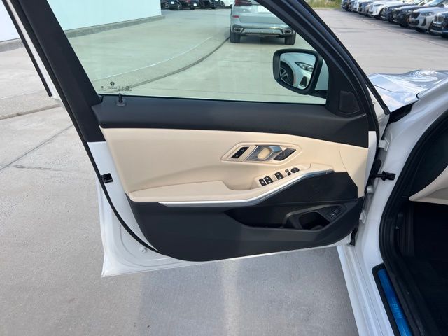 2026 Bmw iX iX xDrive45 photo 17