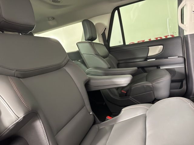 2025 Glacier Gray Metallic TriCoat Ford Expedition Max 4X4 SUV