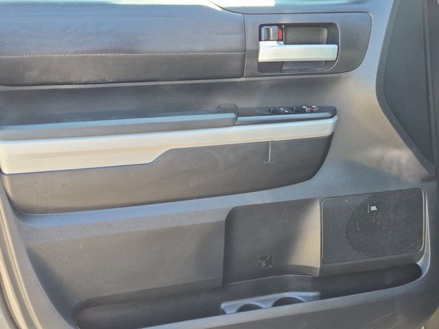 2019 Toyota Tundra - Image 15