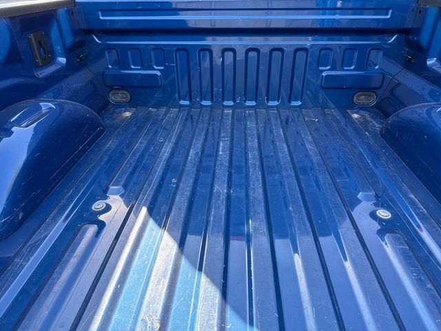 Used 2023 Blue Ford XLT image 10