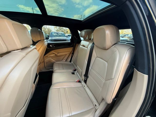 2019 Porsche Cayenne E-Hybrid