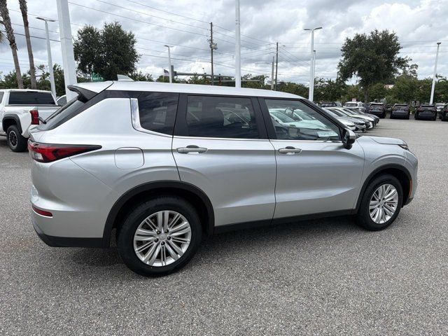 Used 2024 Mitsubishi Outlander SUV