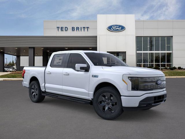 2025 Ford F-150 Lightning Lariat SuperCrew AWD