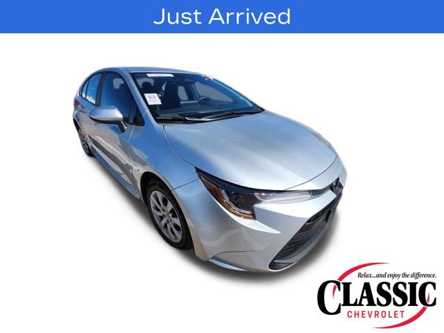 2025 Toyota Corolla LE FWD