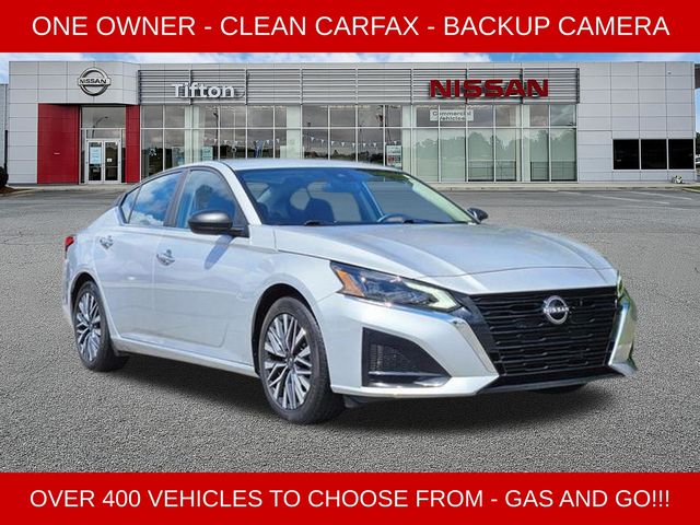 Brilliant Silver Metallic 2025 Nissan Altima 2.5 SV FWD Sedan Front-Wheel Drive Continuously Variable Transmission