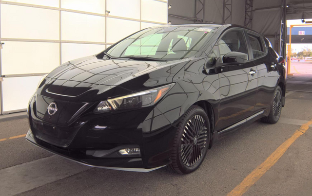 Super Black 2023 Nissan LEAF SV Plus FWD Hatchback Front-Wheel Drive Automatic