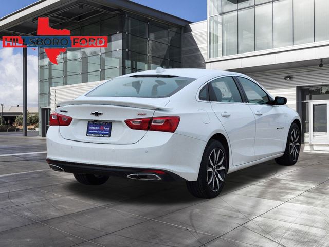 2024 Summit White Chevrolet Malibu RS FWD Sedan