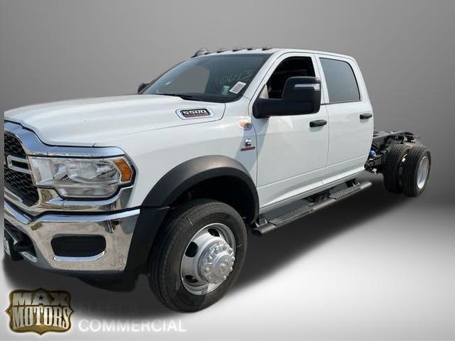 2024 Ram 5500HD Tradesman 8