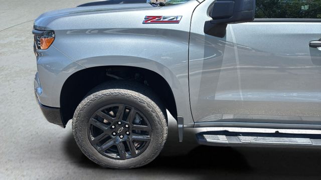 Used 2024 Gray Chevrolet Custom Trail Boss image 29