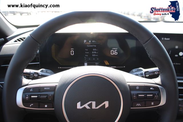 New 2026 Kia K5 Sedan