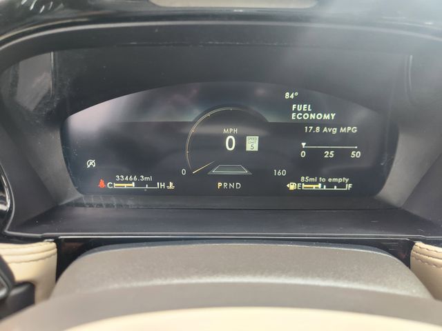 2021 Lincoln Corsair Reserve White at Shottenkirk Kia Fort Bend