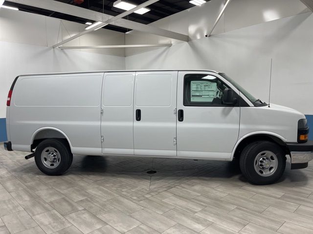 New 2026 Summit White Chevrolet Work Van image 2