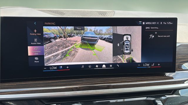 Used 2026 White BMW xDrive40i image 27