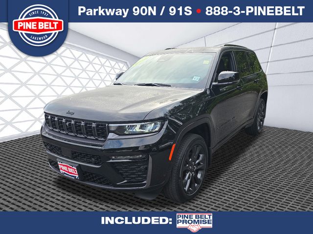 Diamond Black Crystal Pearlcoat 2026 Jeep Grand Cherokee SUV / Crossover Four-Wheel Drive 8-Speed Automatic