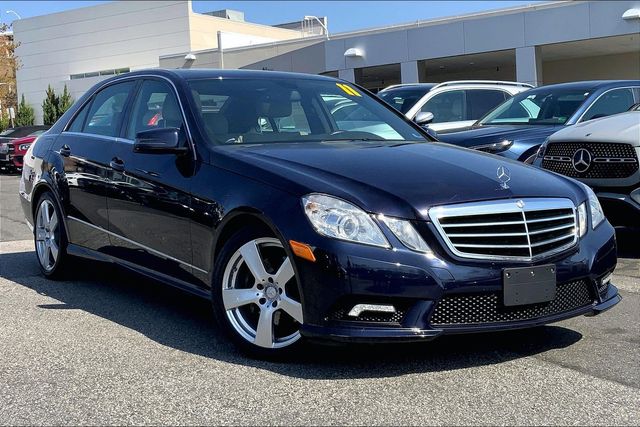 Capri Blue Metallic 2011 Mercedes-Benz E-Class Sedan 7-Speed Automatic