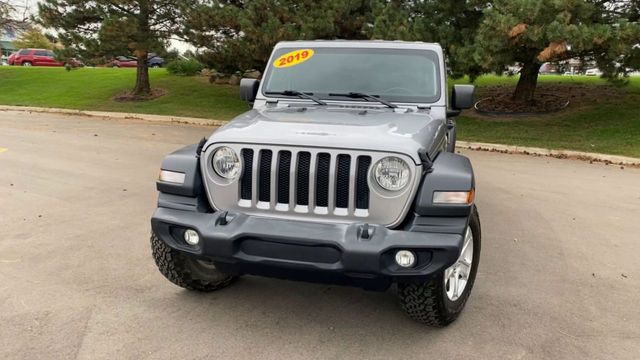 2019 Jeep Wrangler Unlimited Sport S 3