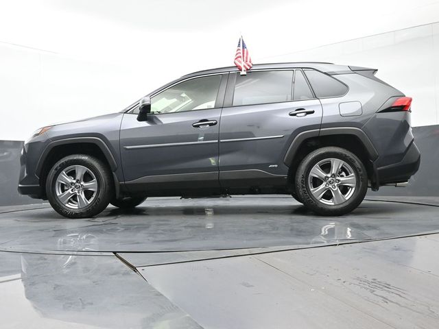 2023 Toyota RAV4 Hybrid LE 32