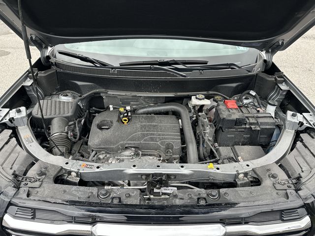 Certified Used 2026 Silver GMC Elevation image 19