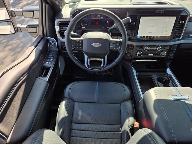 New 2026 Ford Super Duty F-350 Crew Cab 8' Box Platinum
