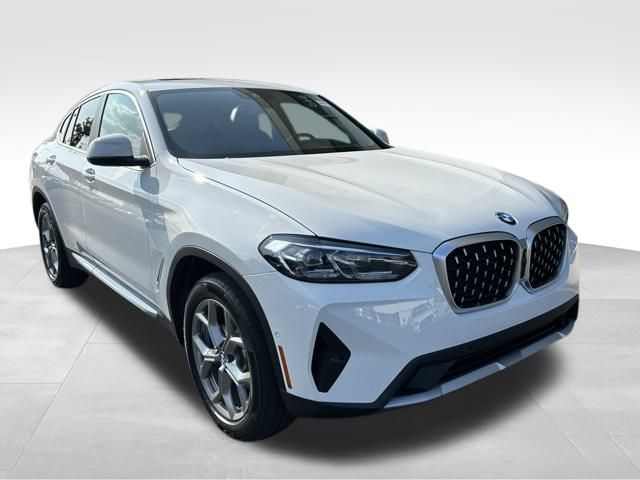 2025 BMW X4 xDrive30i 3