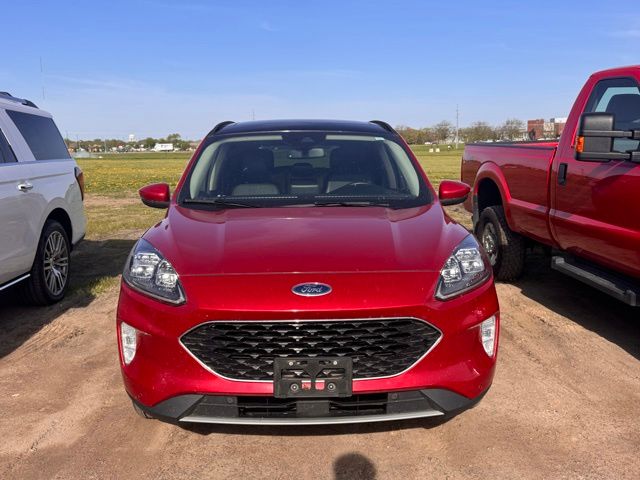 2020 Ford Escape Titanium Hybrid