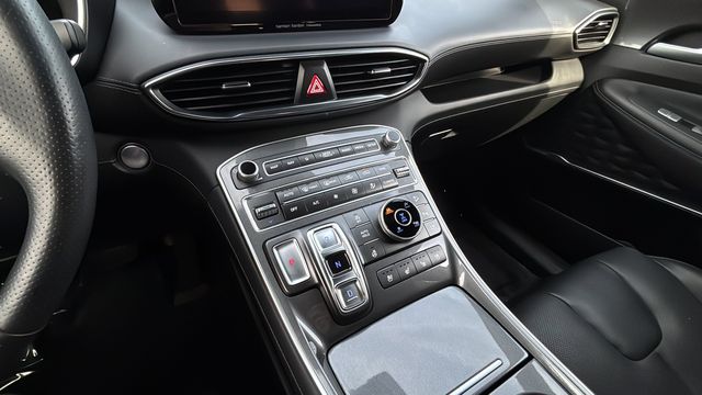 Used 2023 Silver Hyundai Calligraphy image 14