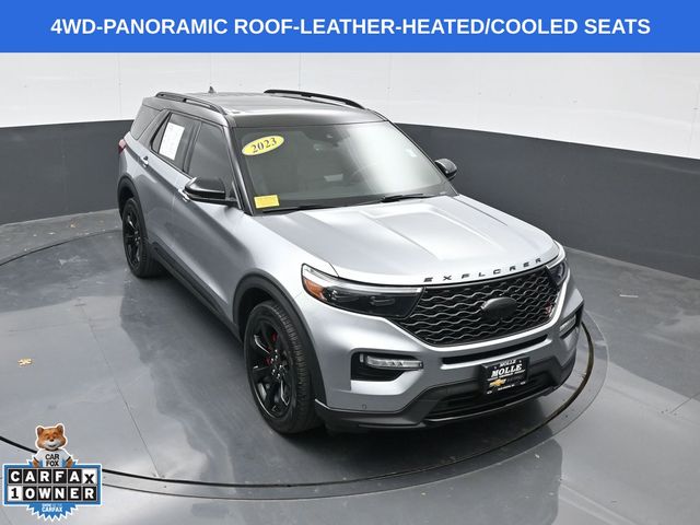 Silver Metallic 2023 Ford Explorer SUV / Crossover All-Wheel Drive Automatic