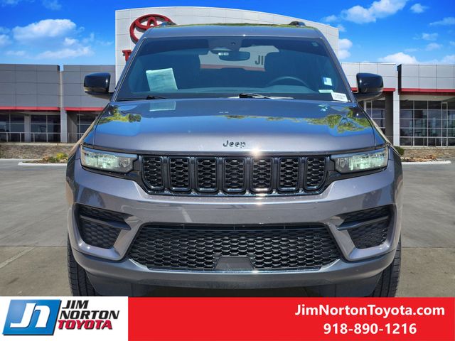 Used 2023 Jeep Grand Cherokee SUV