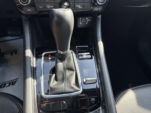 2022 Jeep Compass - Image 20