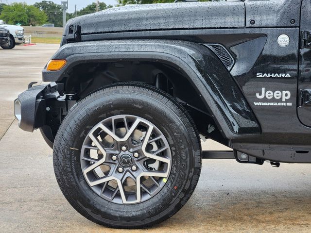 2024 Jeep Wrangler Sahara 5