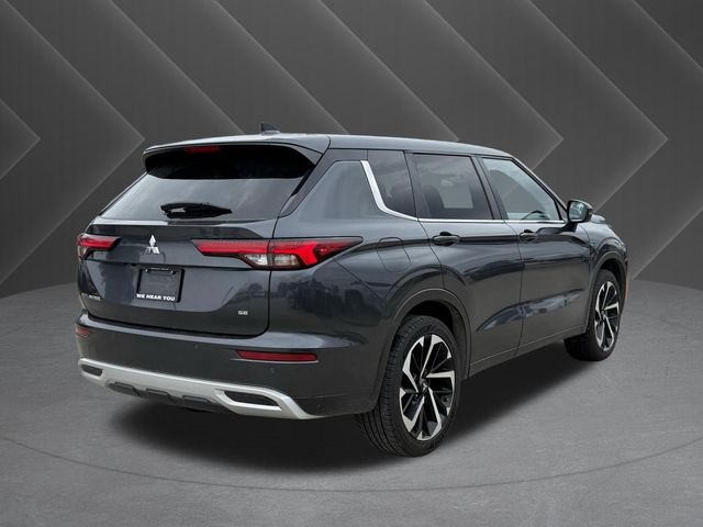 2024 Mitsubishi Outlander SE Black at Emmons Autoplex