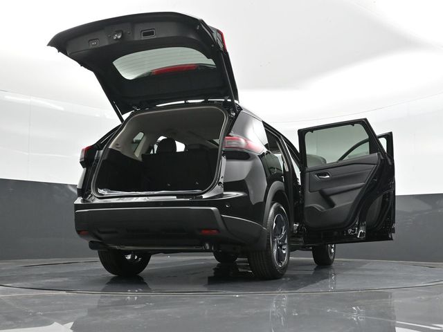 2025 Nissan Rogue SV 46