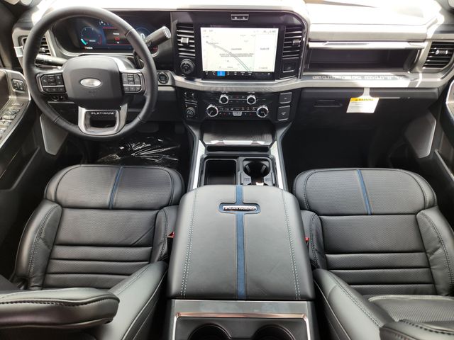 2025 Avalanche Ford F-350SD Platinum 4X4 Truck