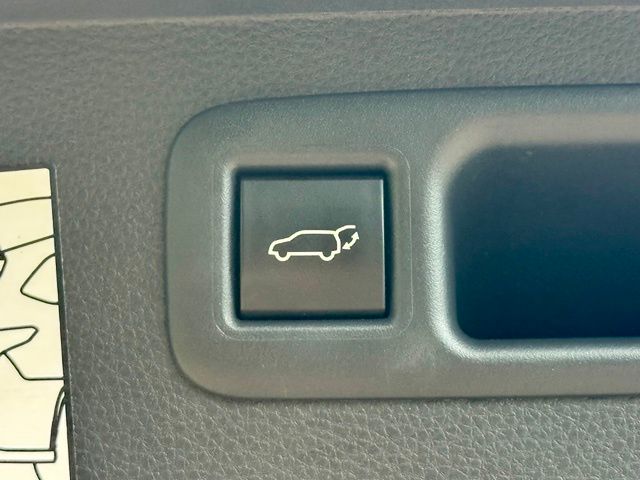 Used 2024 Toyota Highlander SUV
