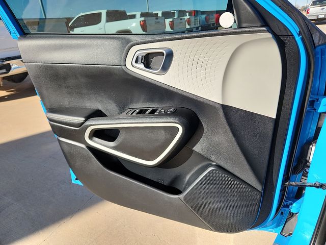 Used Car 2023 Kia Soul  Gt-line For Sale Under $20,000 In Plainview, Texas