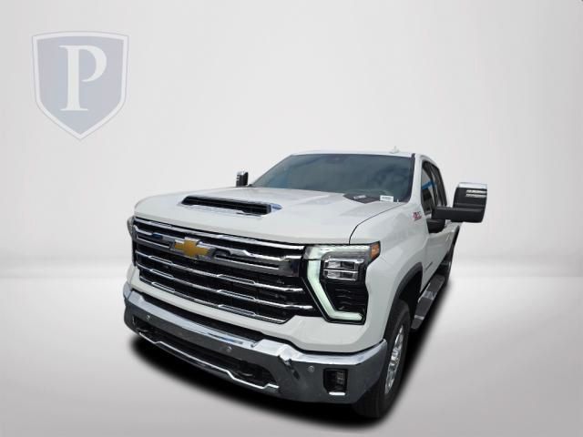 2025 Chevrolet Silverado 2500HD LTZ 13