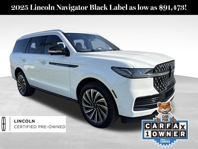 White Metallic 2025 Lincoln Navigator SUV / Crossover Four-Wheel Drive Automatic