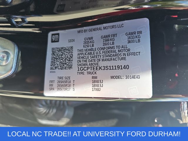 Used 2025 Black Chevrolet Trail Boss image 32