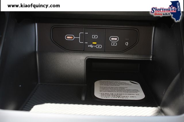 New 2026 Kia Sorento Hybrid SUV
