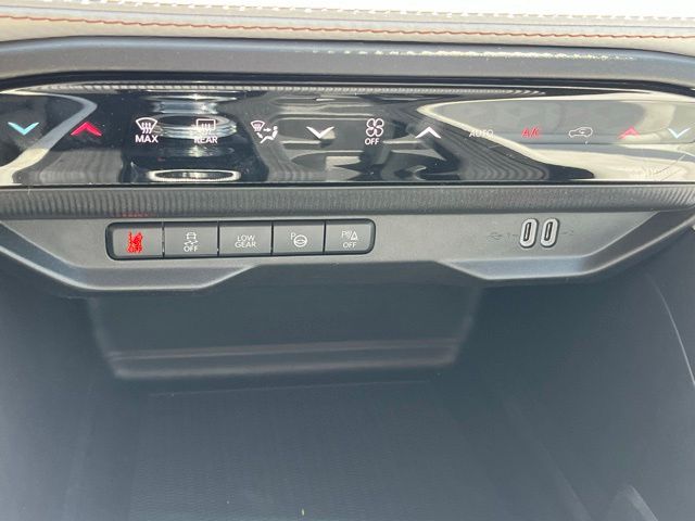 New 2026 Jeep Cherokee Overland For Sale in Highland, IN