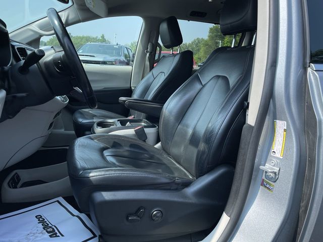 Used 2019 Chrysler Pacifica For Sale in New Hudson, MI