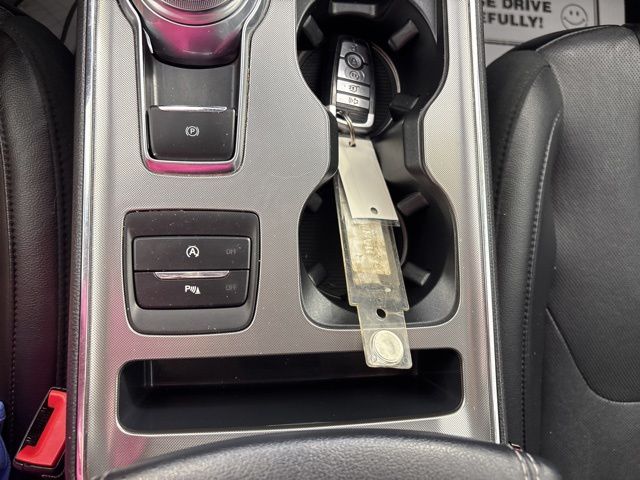 Used 2022 Ford Edge SUV