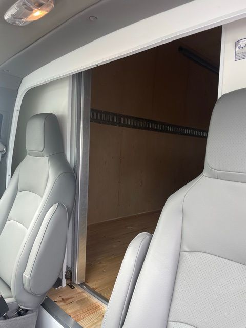 2026 Ford E-Series E-450 SD