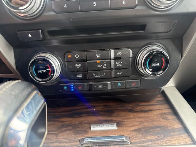 2018 Black Ford F-150 Lariat 4X4 Truck