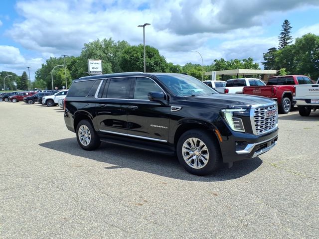 Onyx Black 2025 GMC Yukon XL SUV / Crossover Four-Wheel Drive 