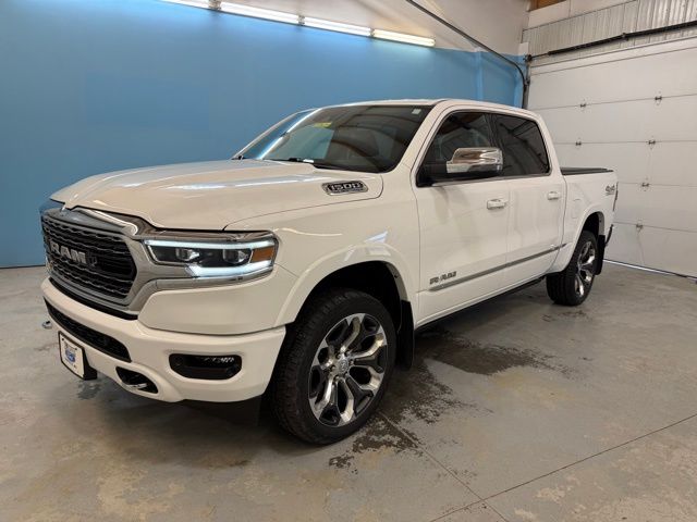 2023 RAM 1500 Limited Crew Cab 4WD