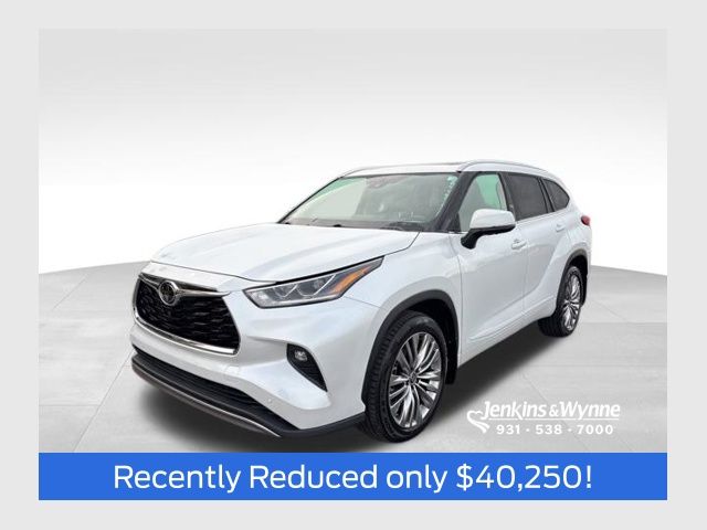 2022 Toyota Highlander Platinum AWD