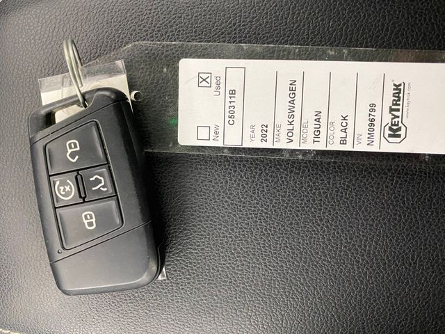 2022 Volkswagen Tiguan 2.0T SE photo